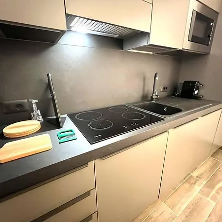 Daire Arnaldo 10 - *