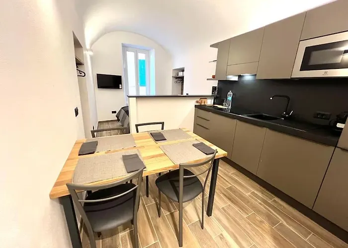 Arnaldo 10 - Apartamento *